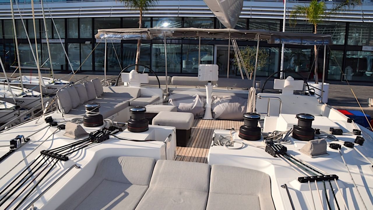 Flybridge & helm looking aft in Monte Carlo