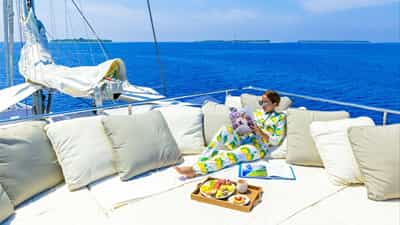 Upper Sundeck