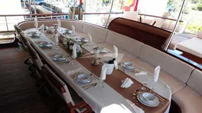 Deck Dining