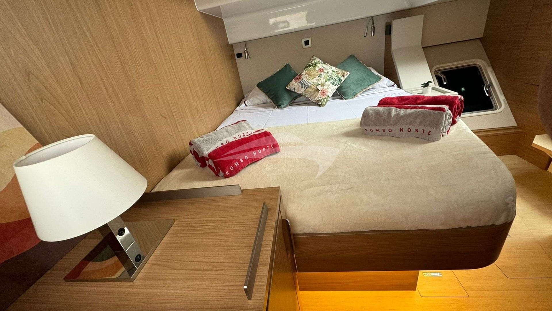 Guest cabin aft port