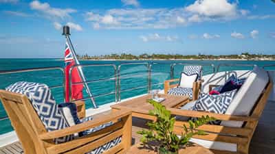 COCO RAY Bridge Deck Aft
