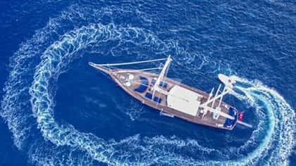 BABYLON 41m sailing yacht charter, photo 11