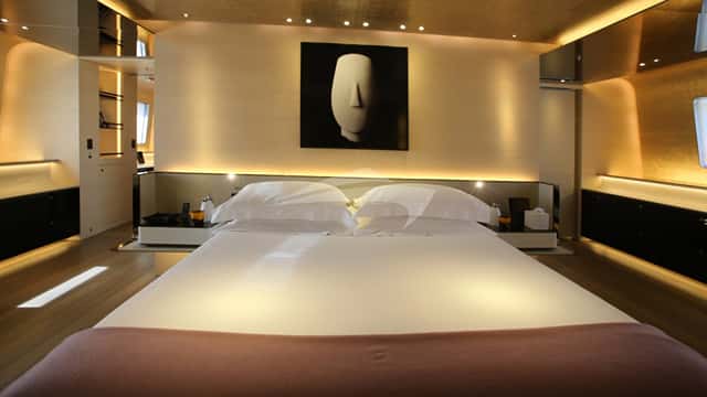 ASLEC 4 yacht charter photo 5