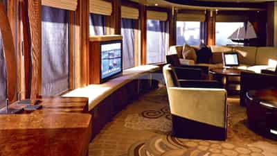 Saloon with TV