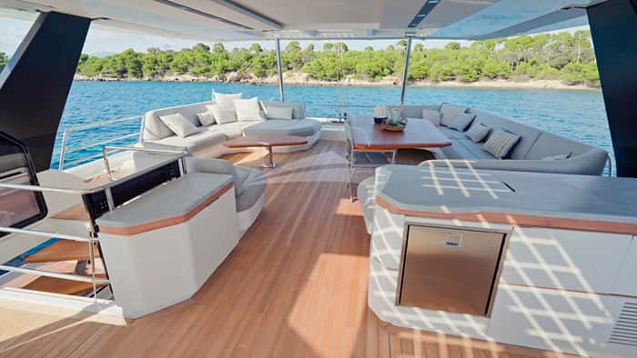 WINDKIND 24m sailing yacht charter, photo 3