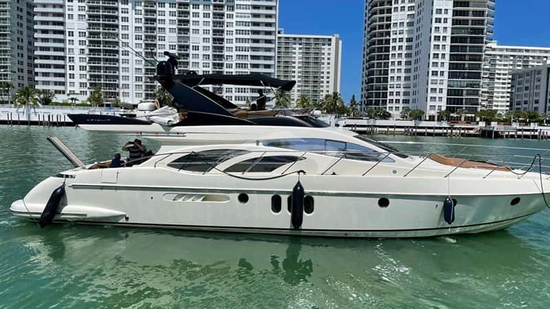 PRICELESS 19m motor yacht charter, photo 2