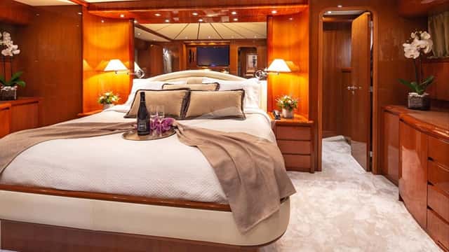 EFMARIA yacht charter photo 3