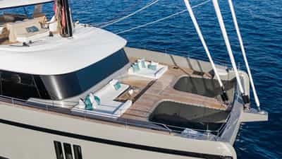 Foredeck aerial view