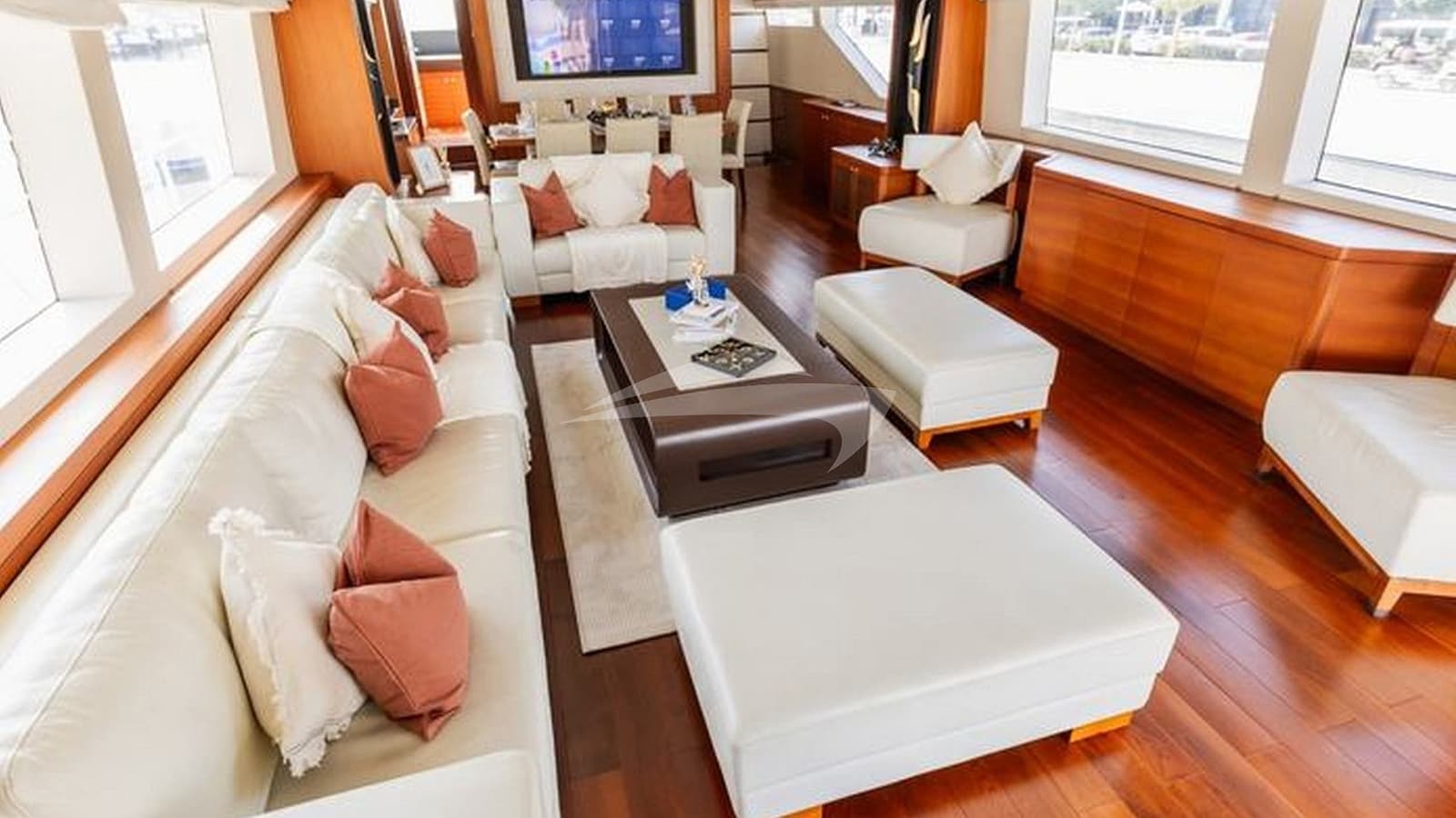 CALIENTE, photo from the yacht portfolio 3