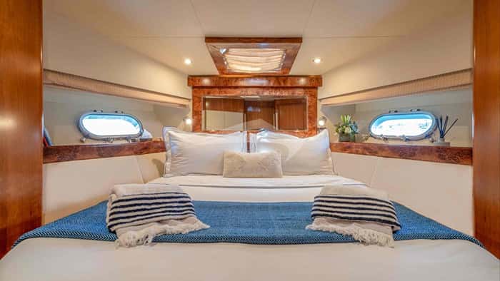 ESTIA TWO 15m motor yacht charter, photo 5