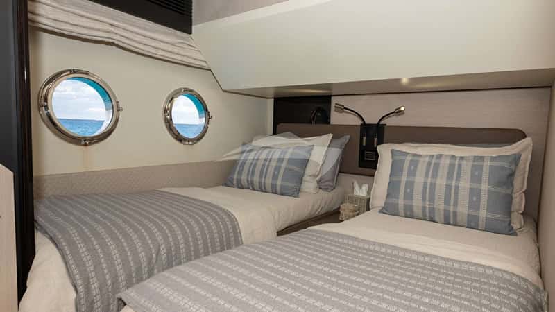 SEA YA 20m motor yacht charter, photo 9