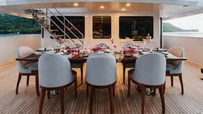 Deck Dining