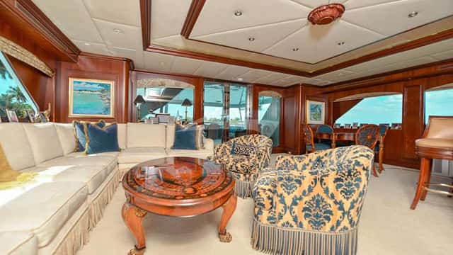 NO BAD IDEAS yacht charter photo 3
