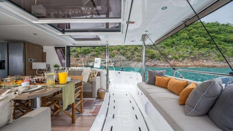 Deck Dining