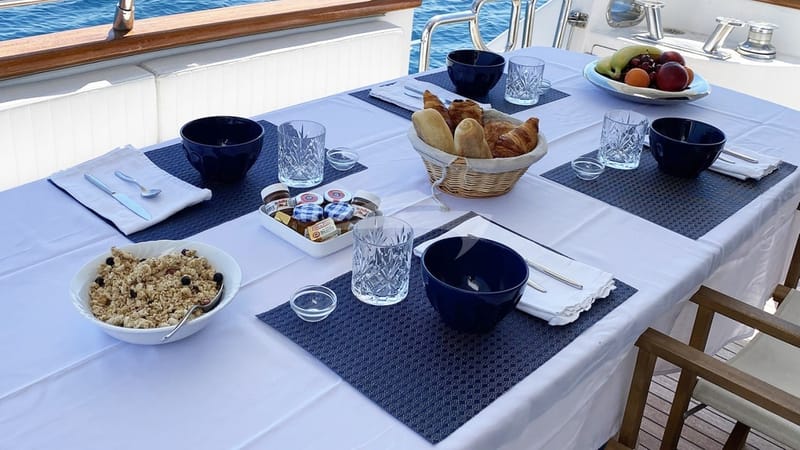 Deck Dining