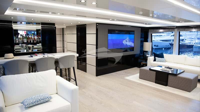 SONISHI 40m motor yacht charter, photo 5
