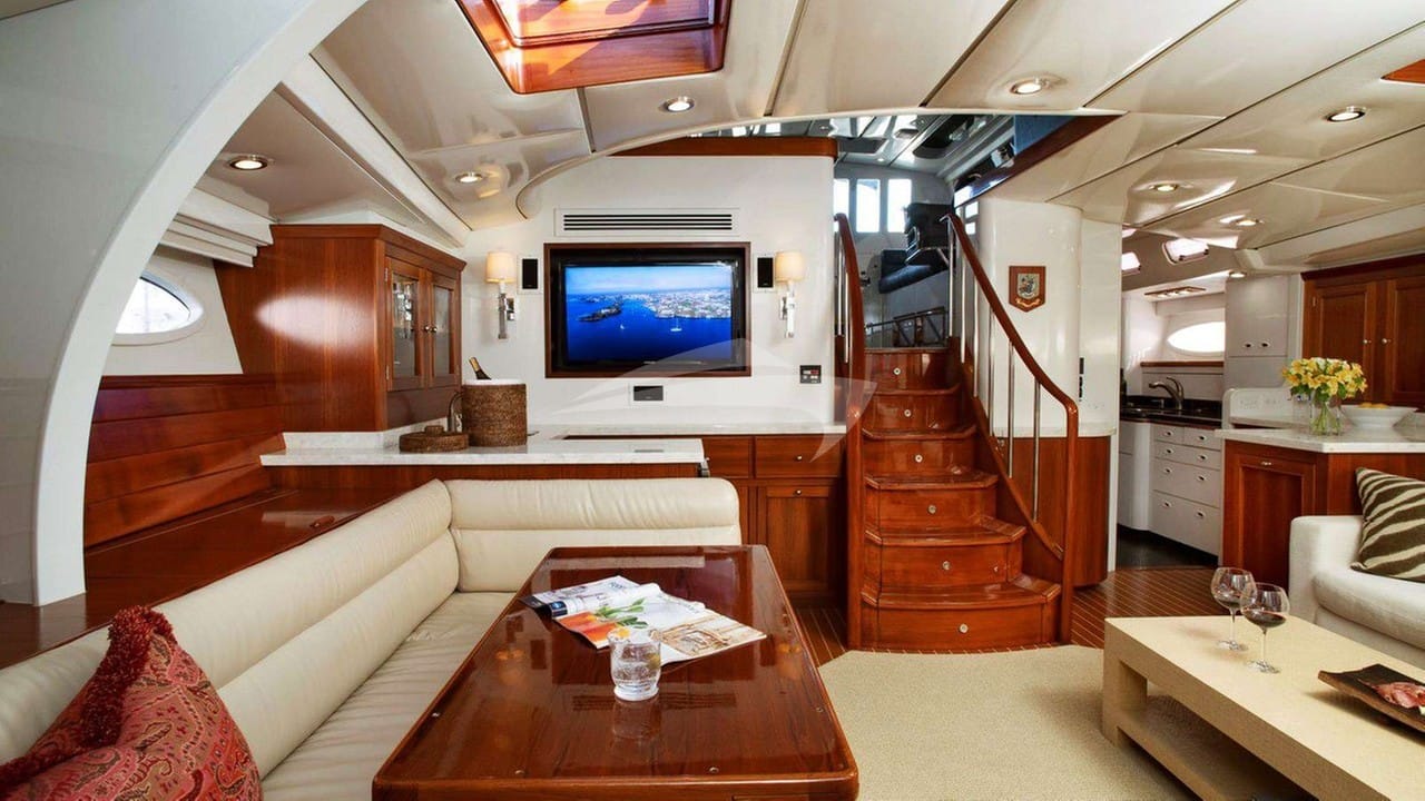 Main Saloon Alt View