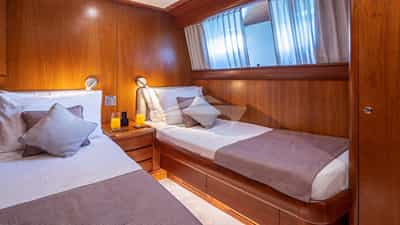 Twin Cabin