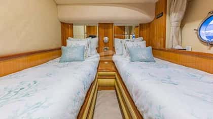 EVOLUTION 21m motor yacht charter, photo 8