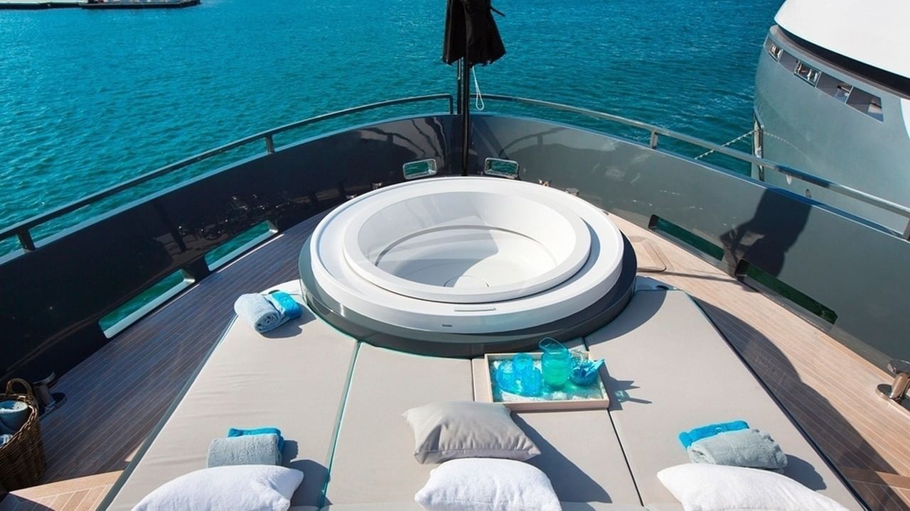 Jacuzzi Deck