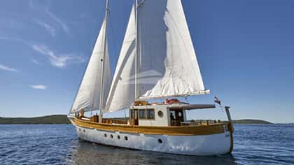 GREEN RAY 28m sailing yacht charter, photo 6