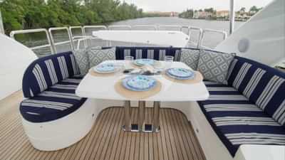 Deck Dining