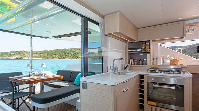 EFFIE STAR 16m sailing yacht charter, photo 7