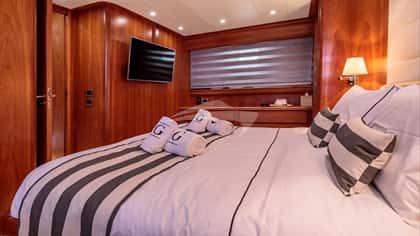 GORGEOUS 23m motor yacht charter, photo 13