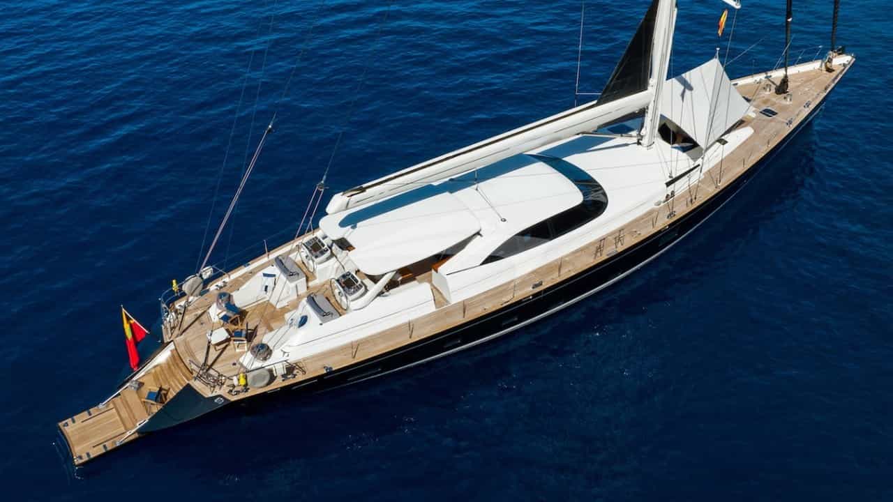 DAKOTA in Caribbean — view 5