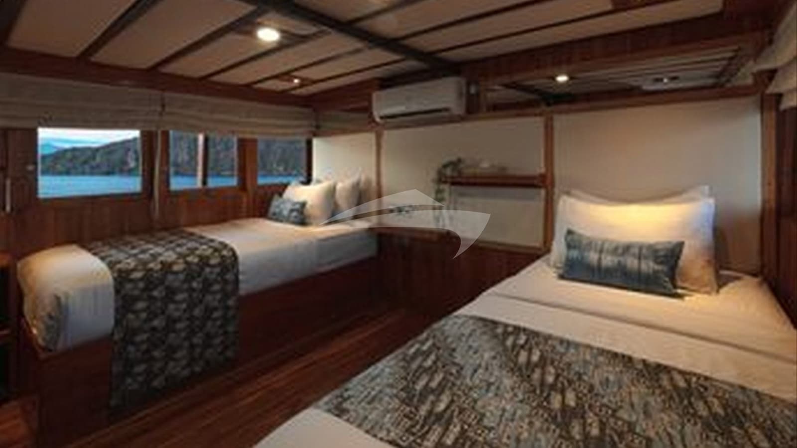 AUGUSTINE PHINISI, photo from the yacht portfolio 12