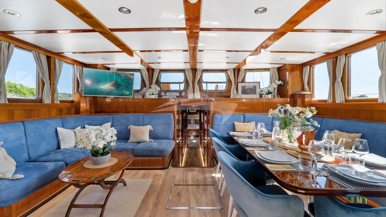 SMART SPIRIT, photo from the yacht portfolio 22