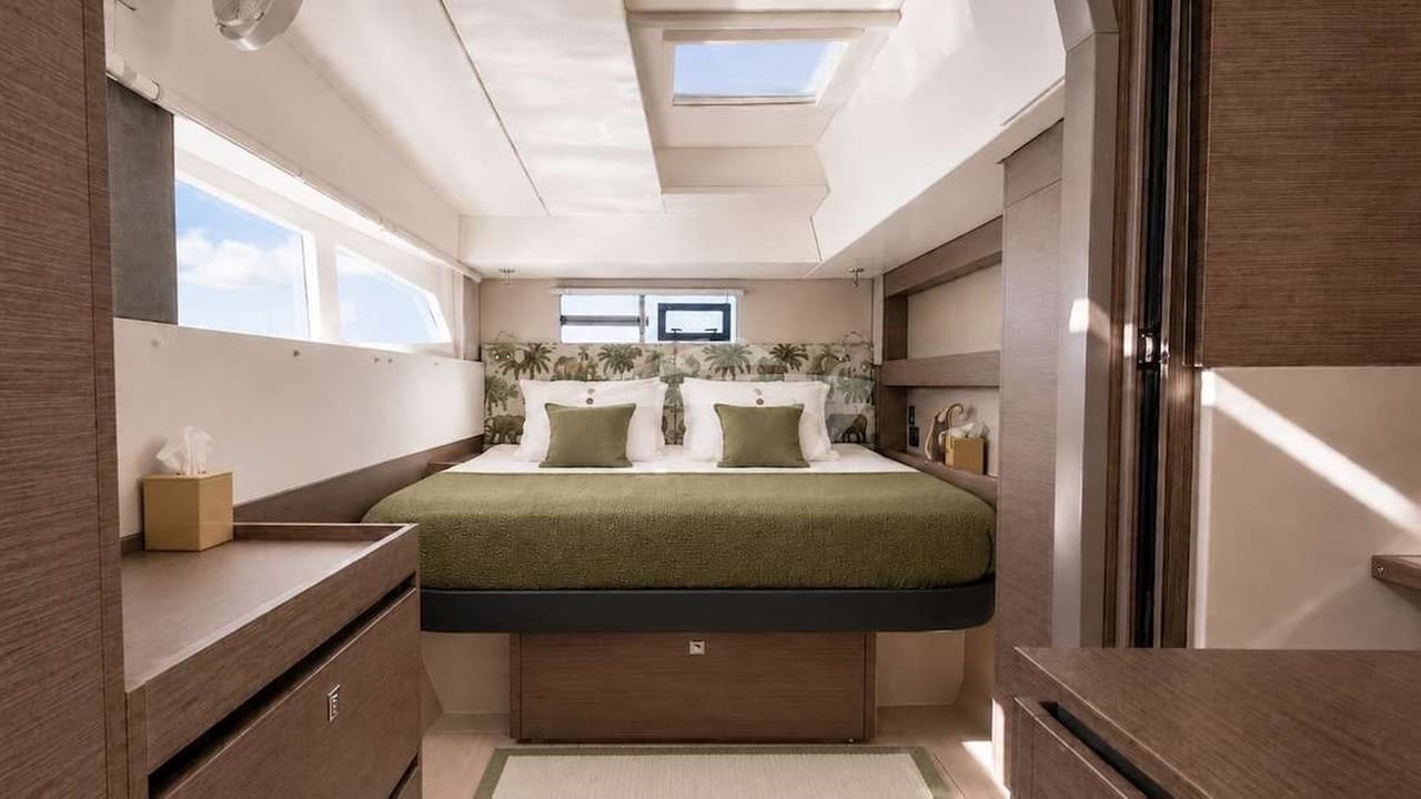 SASHALON, photo from the yacht portfolio 6