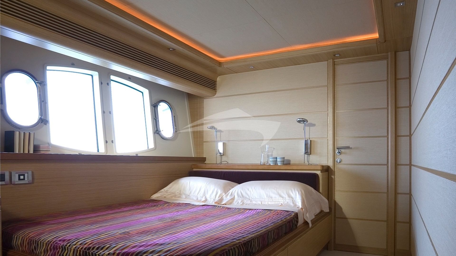 VIP Cabin