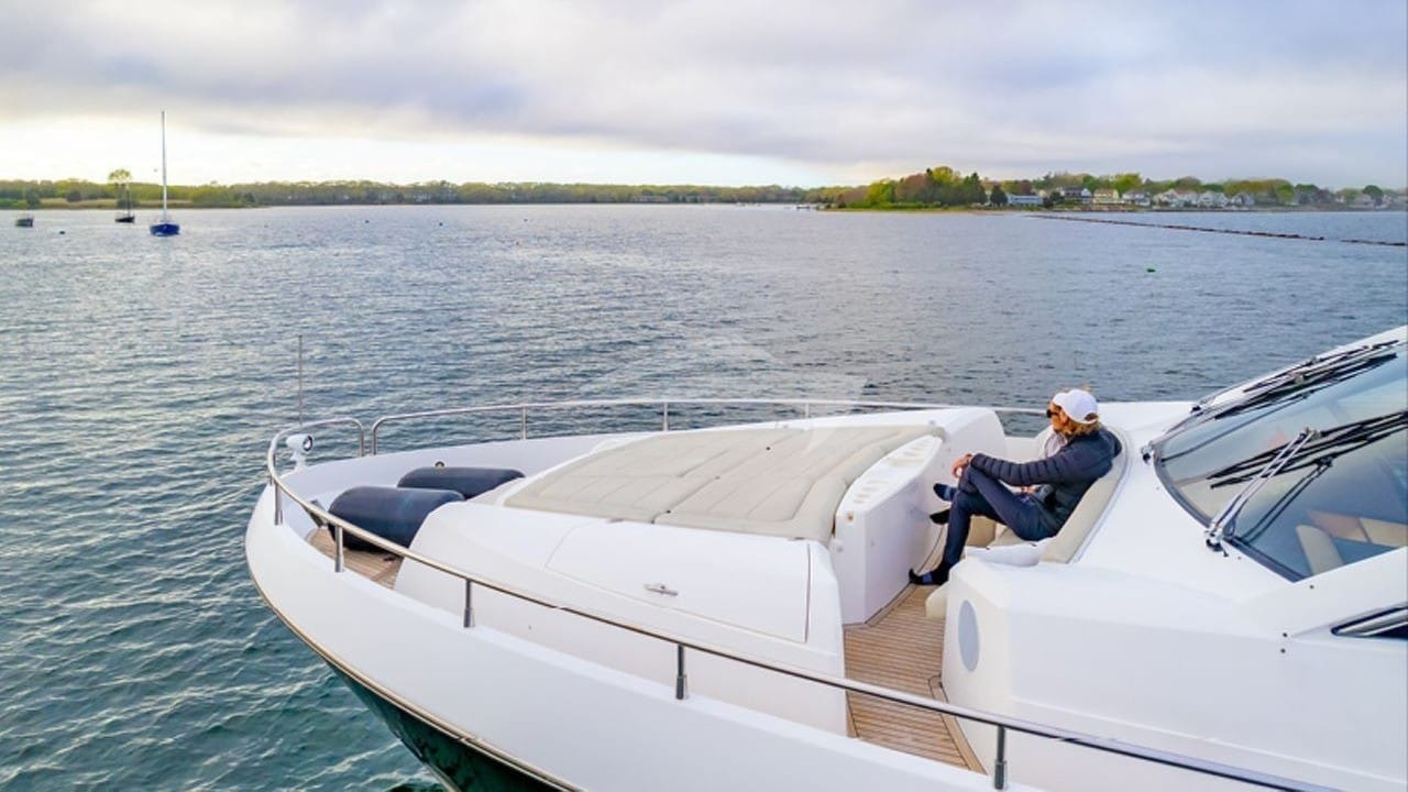 Bow Seating and Sun Pad