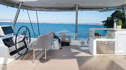DIAMOND DIVA 20m sailing yacht charter, photo 13