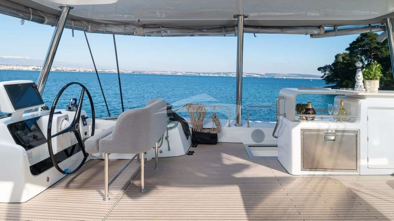DIAMOND DIVA, photo from the yacht portfolio 12