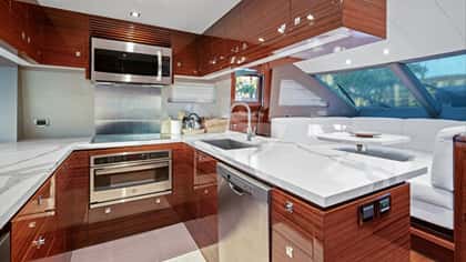 PILOT LOUNGE 28m motor yacht charter, photo 10