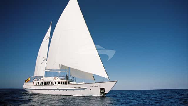 MATA MUA yacht charter photo 2
