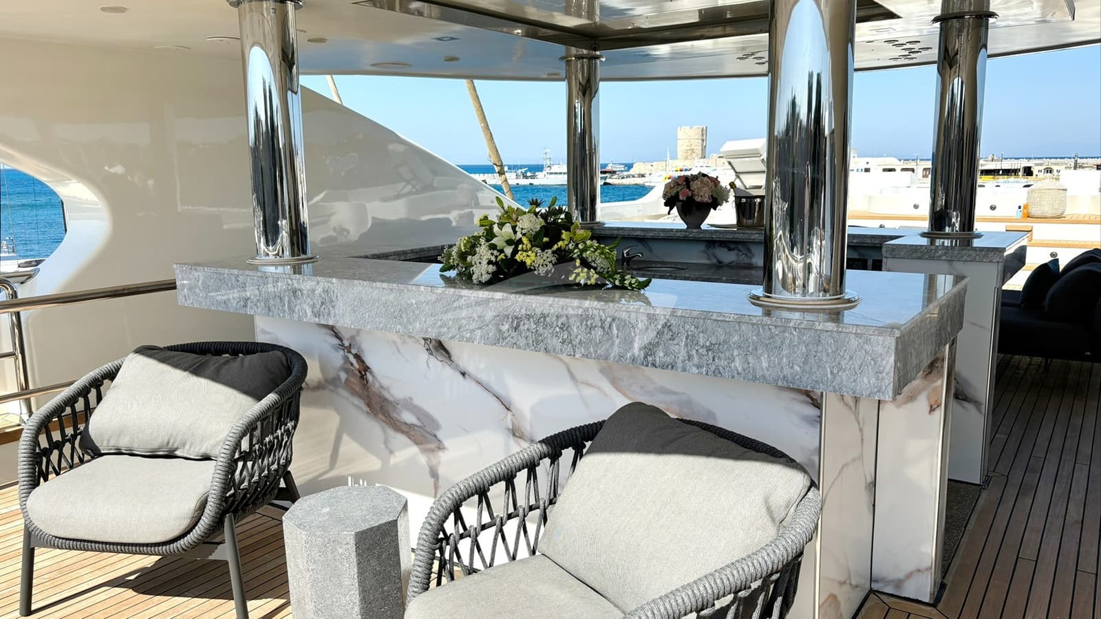 QUEEN MARE, photo from the yacht portfolio 26