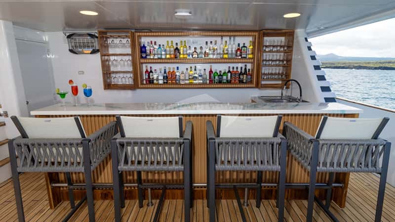 GALAPAGOS ANGEL 35m motor yacht charter, photo 7