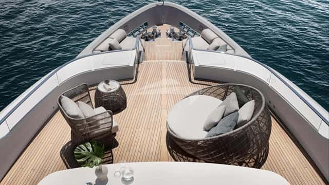 MALKIA yacht charter photo 5