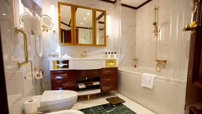Deluxe balcony stateroom ensuite