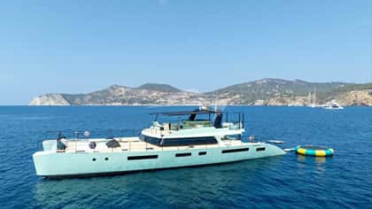ONE SHOT ONE 27m motor yacht charter, photo 8