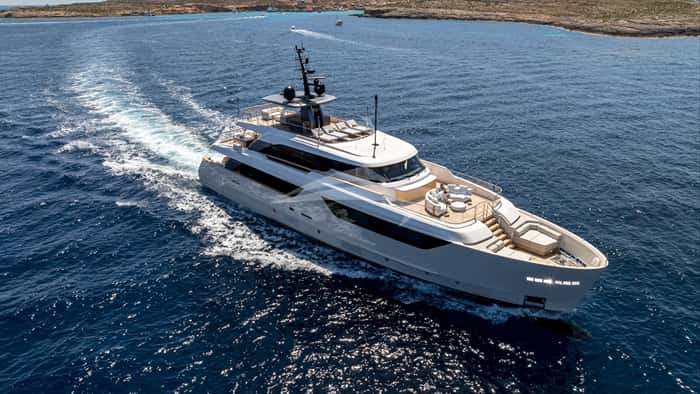 UNIQUE S 36m motor yacht charter, photo 2