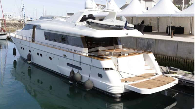 MAMMA'S 24m motor yacht charter