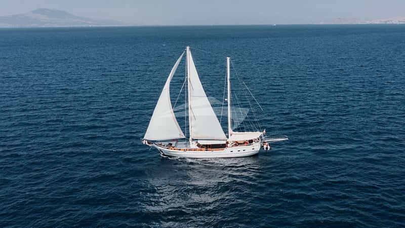 BEYAZ LALE 24m motor yacht charter