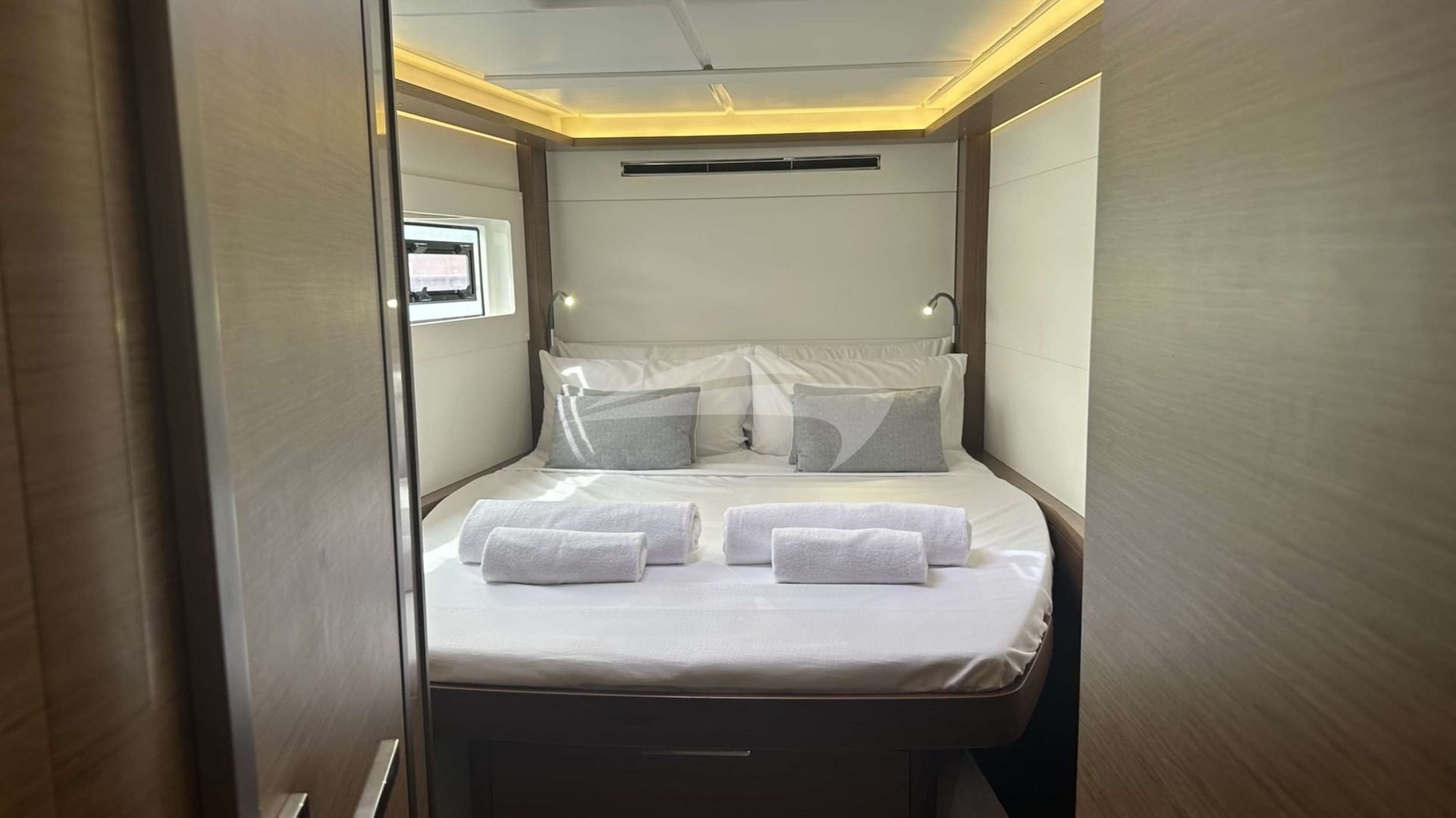 Forward cabins