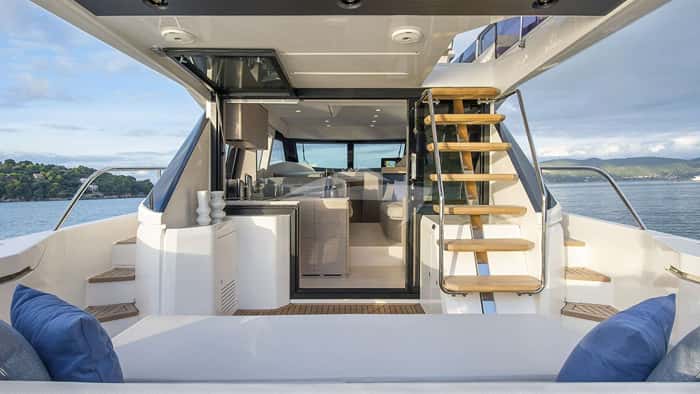 ANNA 15m motor yacht charter, photo 4