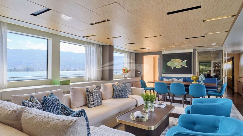 Main Deck Saloon & Dining