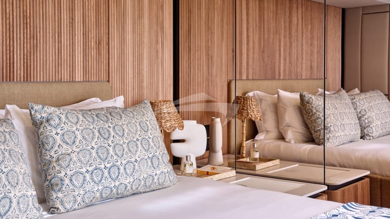 VIP cabin